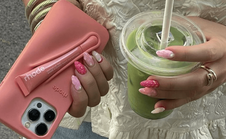 May's Manicure in Pink